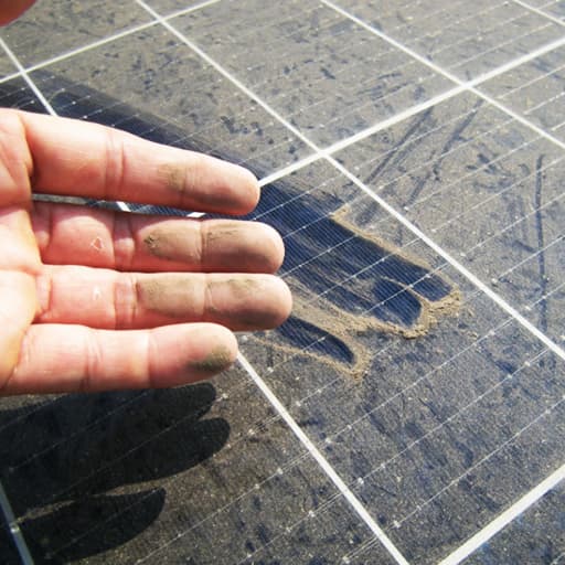 Manutenção Preventiva em Placas Solares